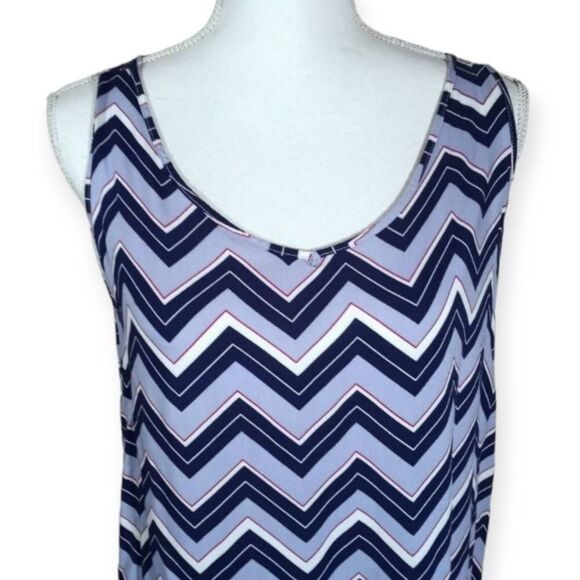 AMERICAN CROWN RED, WHITE, & BLUE CHEVERON PRINT DRESS SZ.OS EUC. - Picture 2 of 5